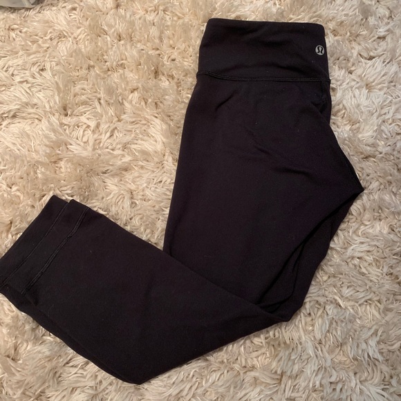 Lululemon Capri leggings - Picture 3 of 3